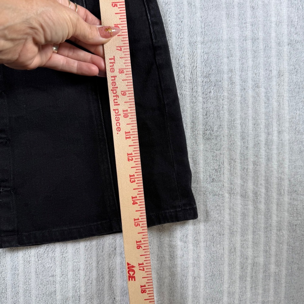 American Eagle Black Denim Button Front Mini Skirt Size 2 Casual Edgy Goth Emo - Picture 6 of 7